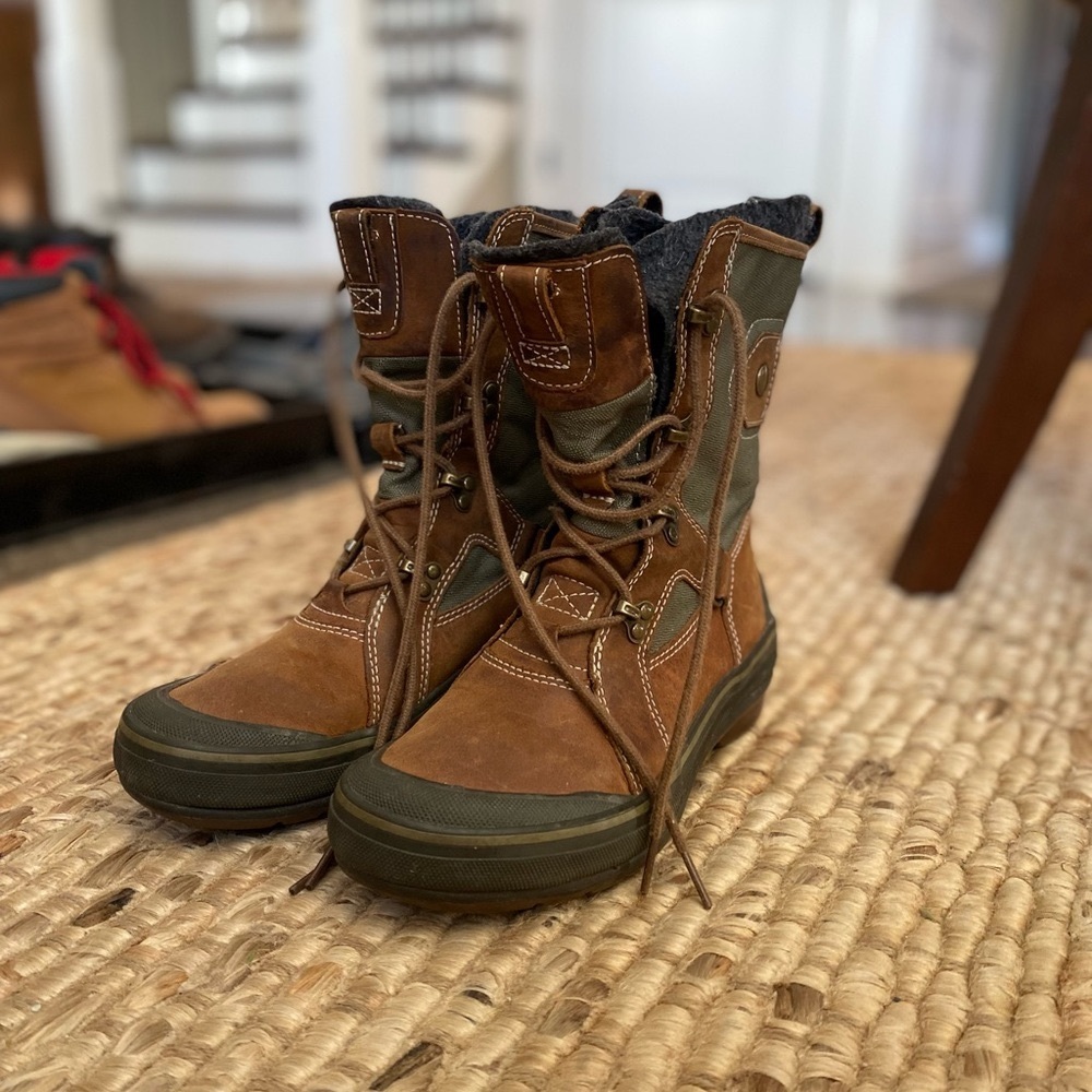 Clarks Muckers